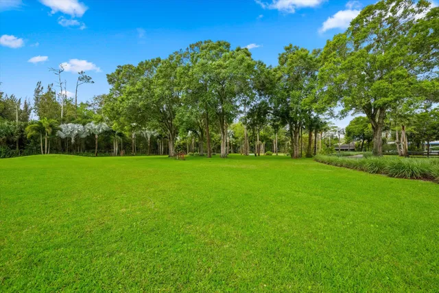 Residence photo 10