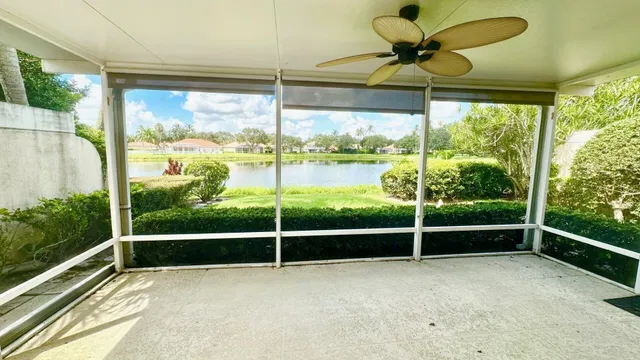Residence photo 4