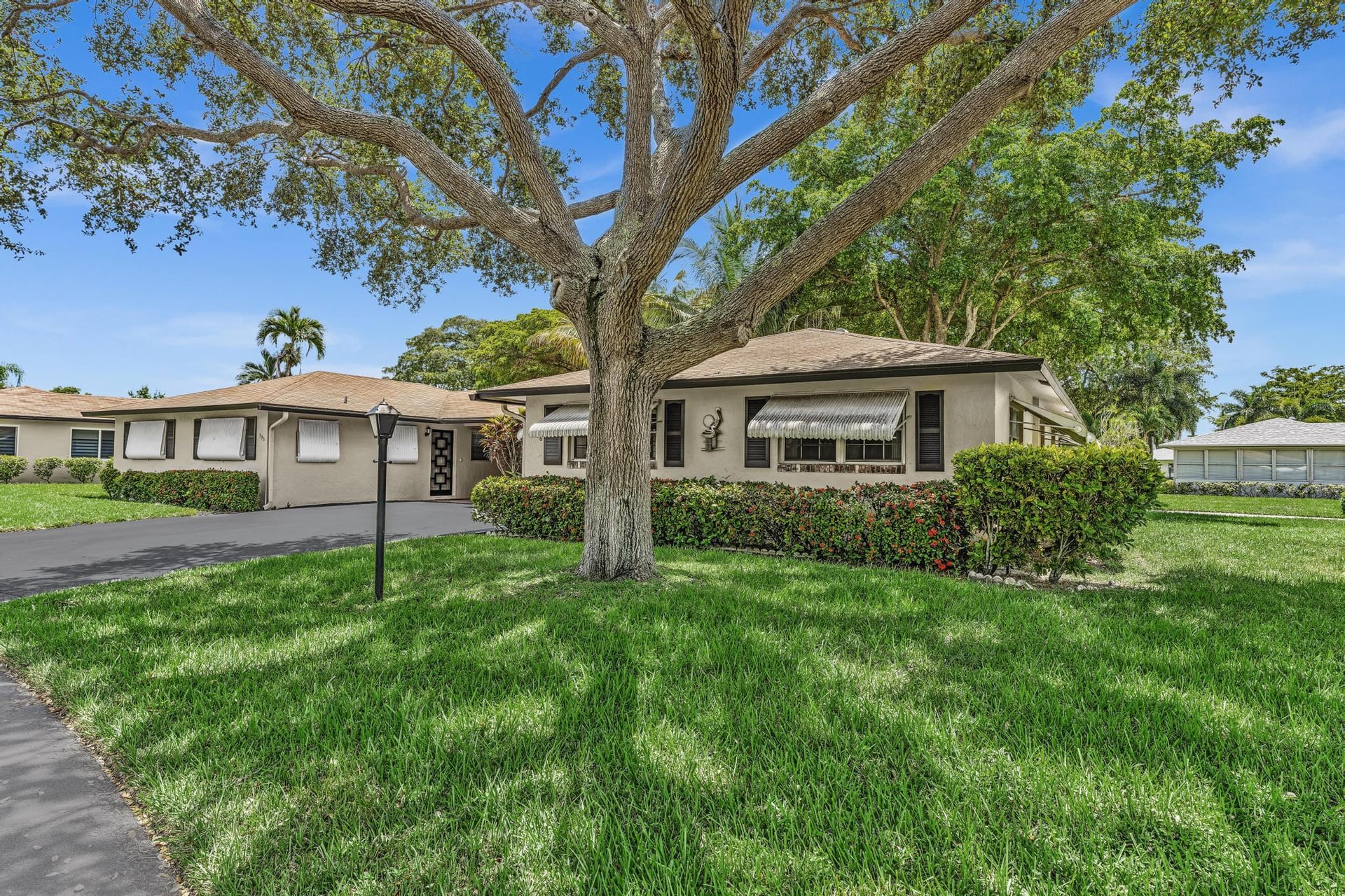 Residence photo 4