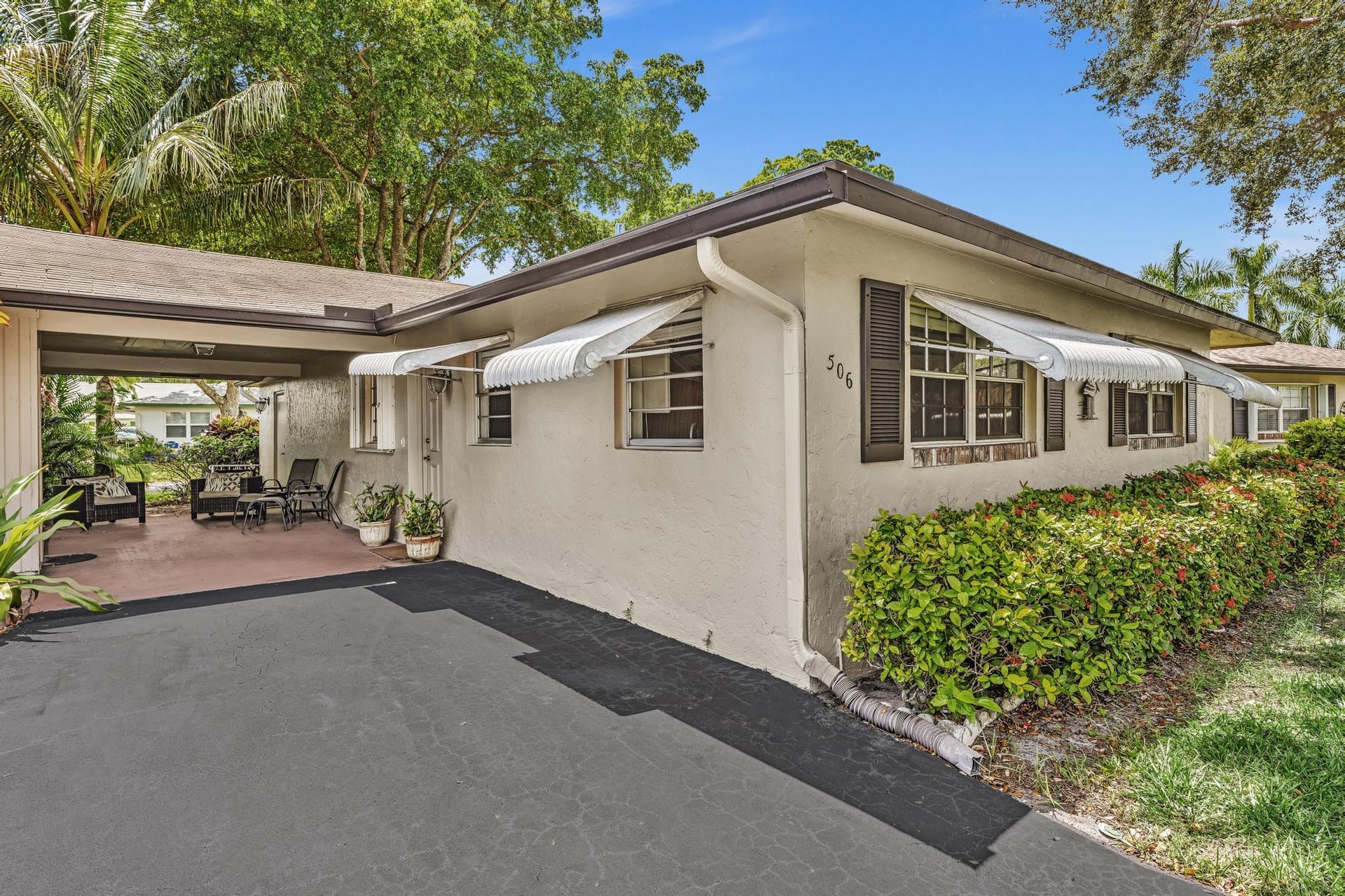 Residence photo 5