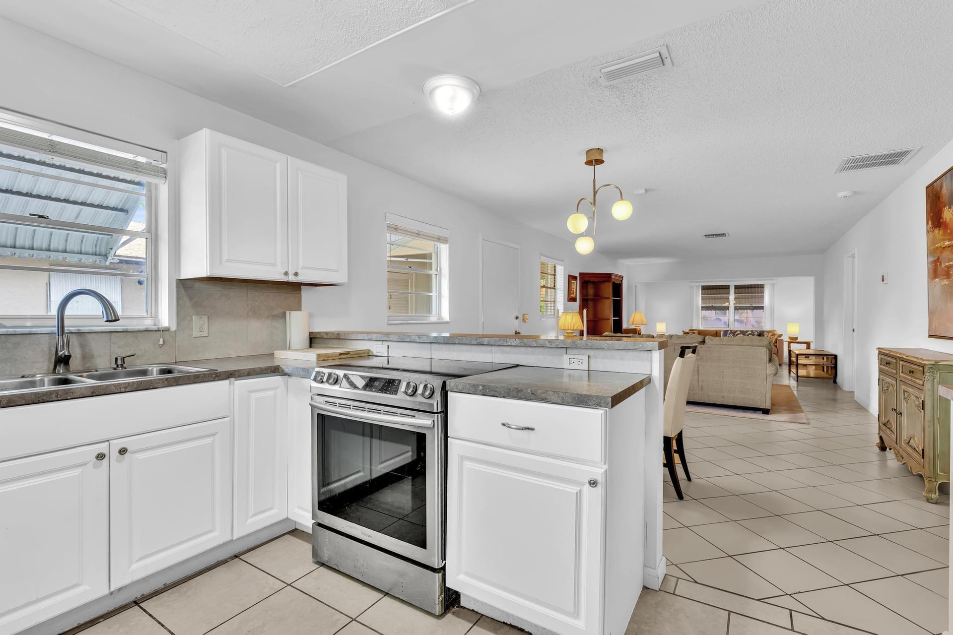 Residence photo 16