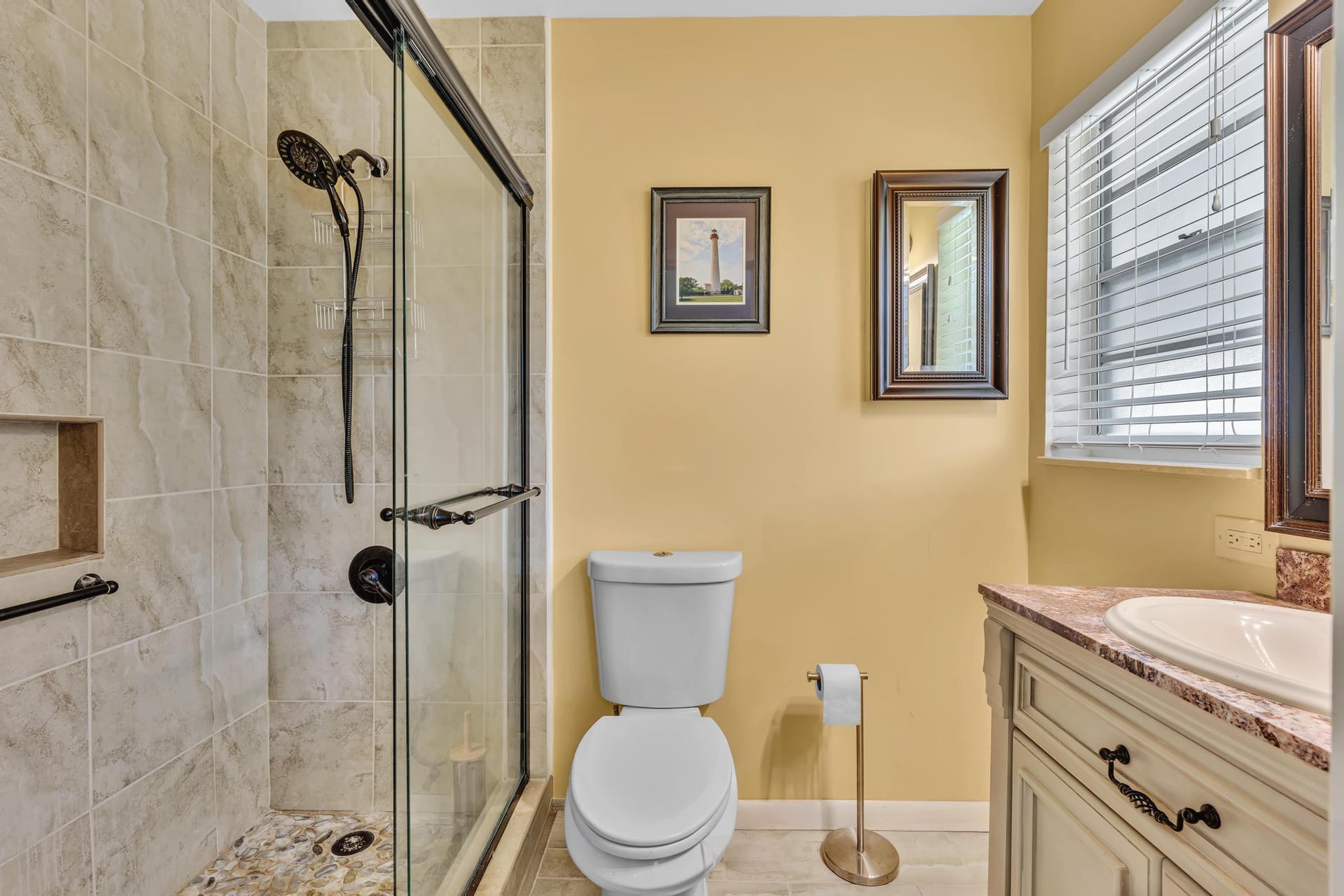 Residence photo 37