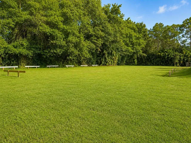  Residence photo 41