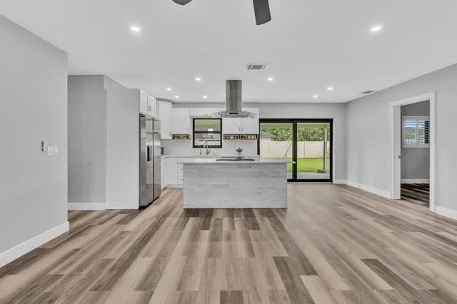 Residence photo 11