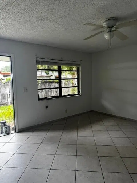 Unit west photo 6