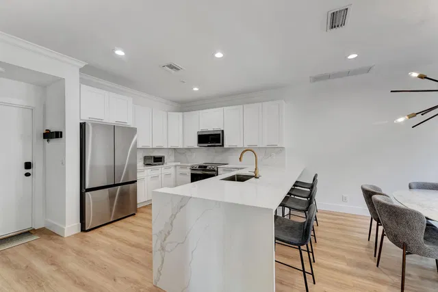 Woodfield Country Club Residence photo 2