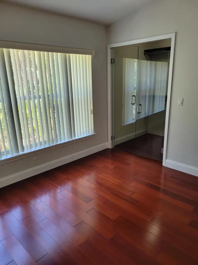 Residence photo 10