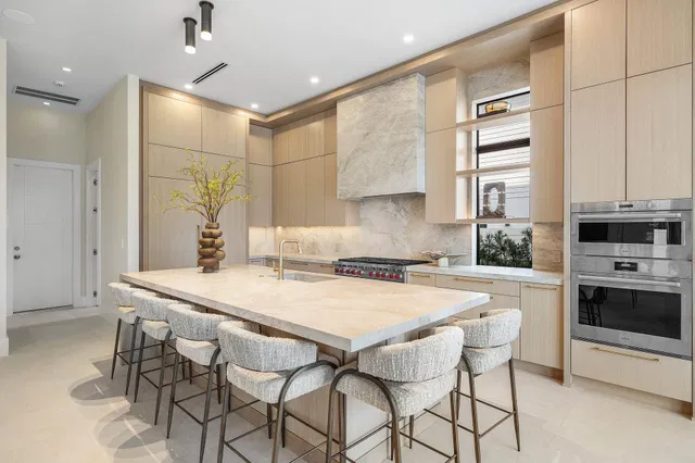 Boca Harbour Residence photo 5