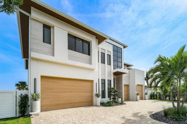 Boca Harbour Residence photo 20