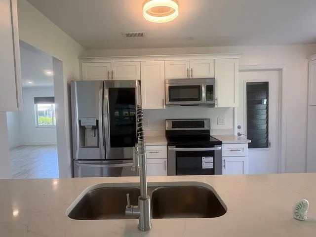 Residence photo 12