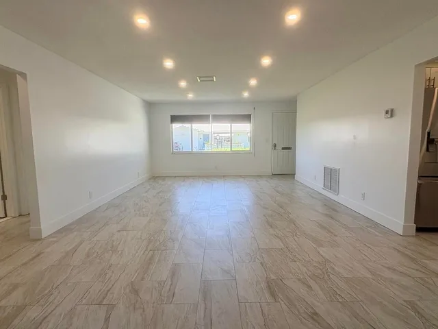 Residence photo 27