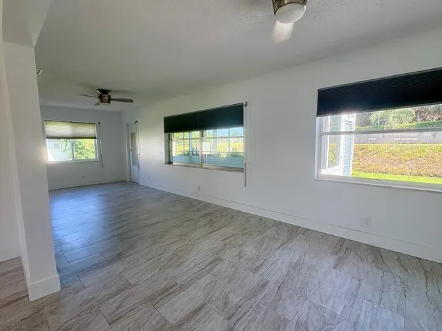 Residence photo 41