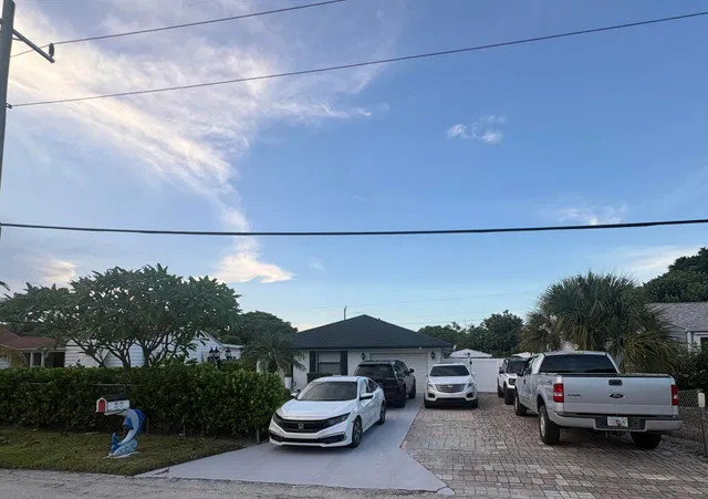 West Palm Beach Residence photo 4