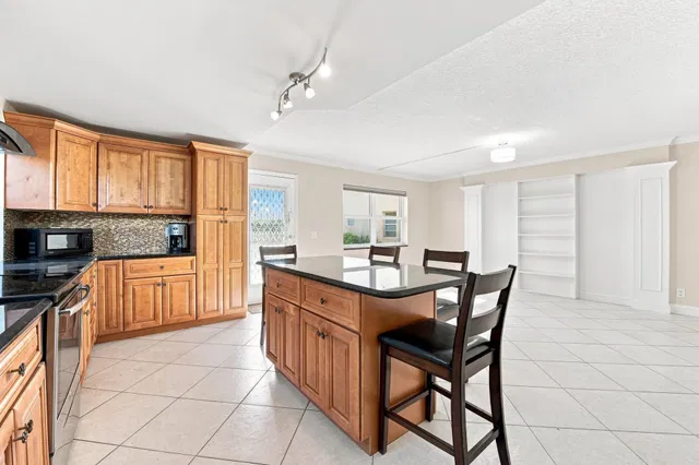 Residence photo 15