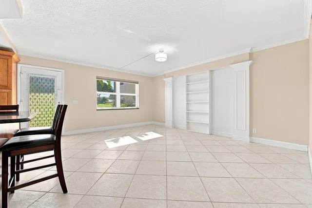 Residence photo 20