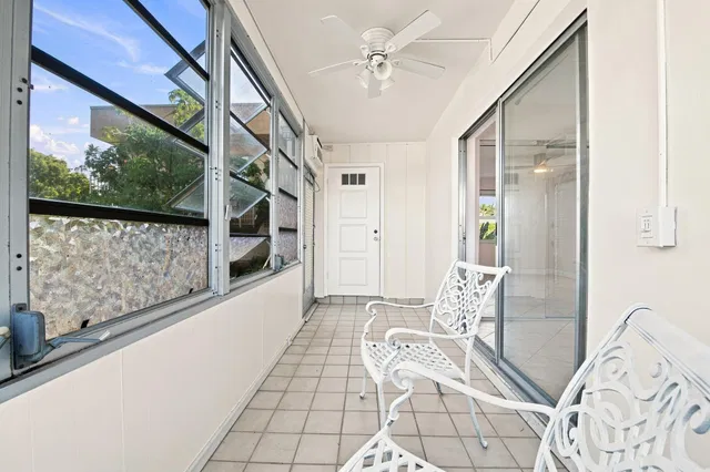 Residence photo 35