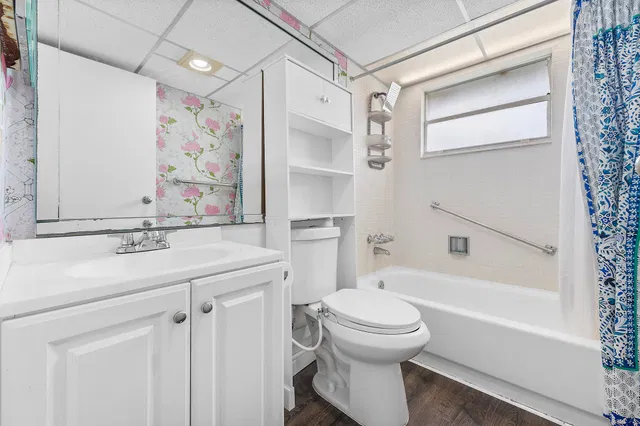 Residence photo 6