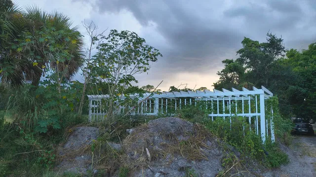 Residence photo 6