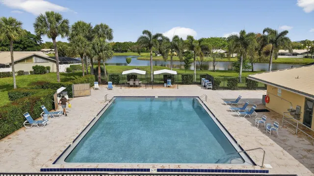 Old Palm Golf Club Residence photo 17