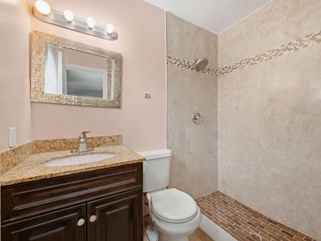 Residence photo 11