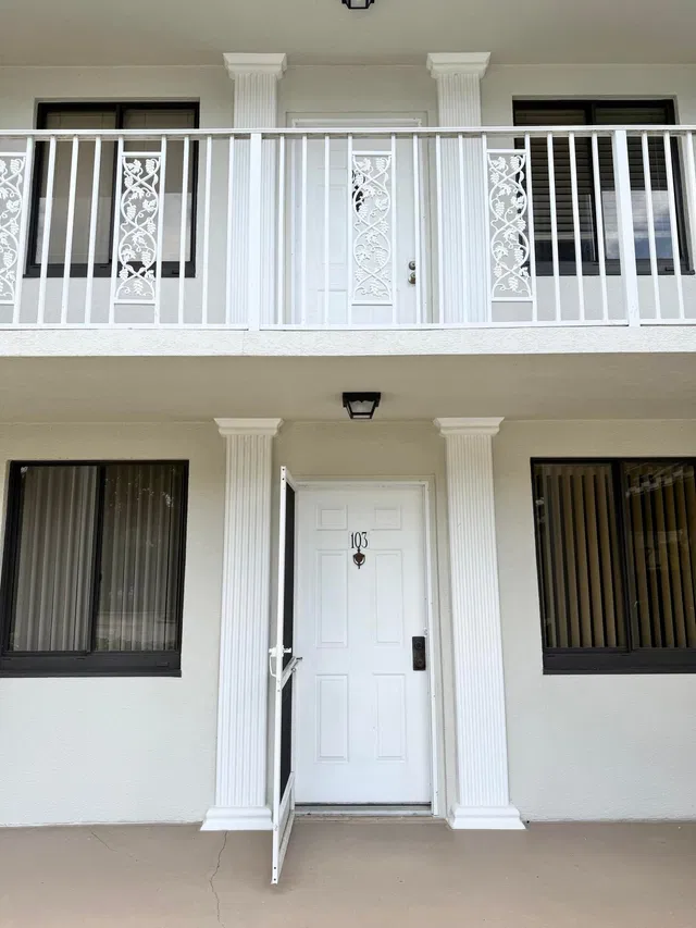 Unit 103 photo 2