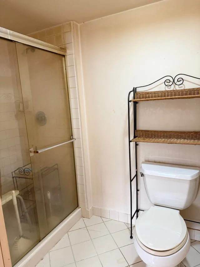 Unit 103 photo 31