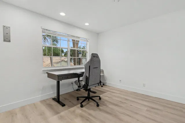 Residence photo 43