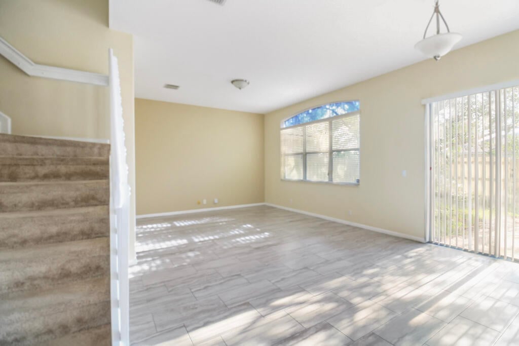 Residence photo 8