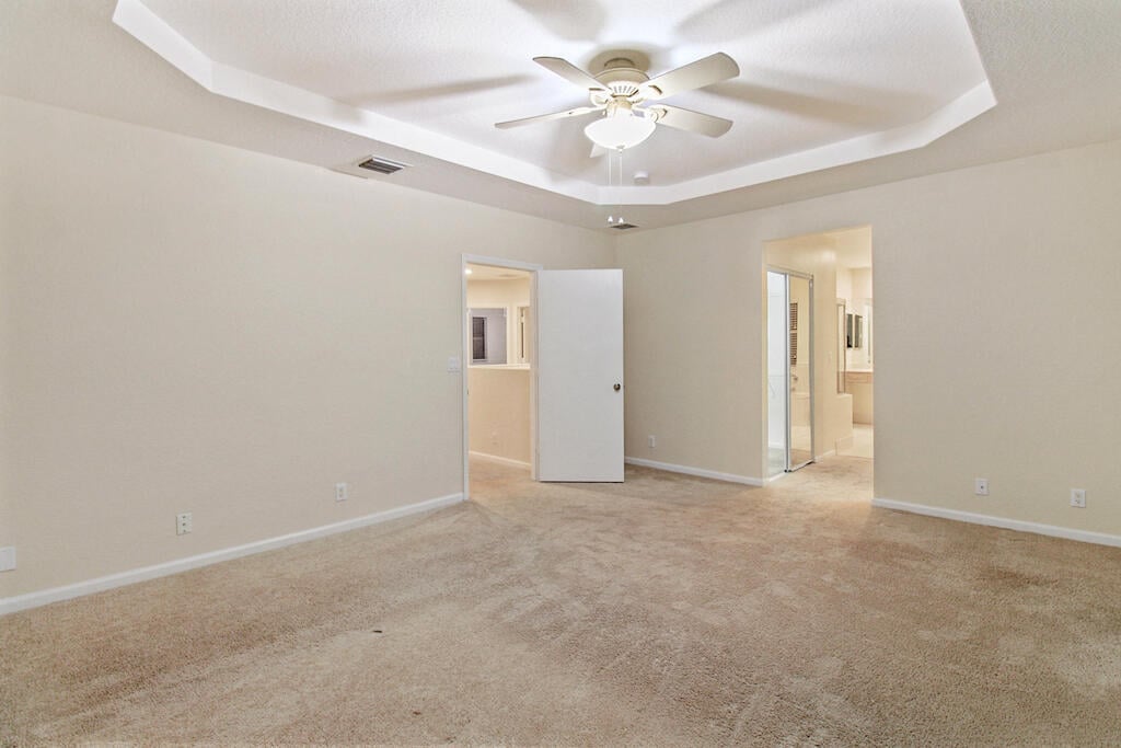 Residence photo 19