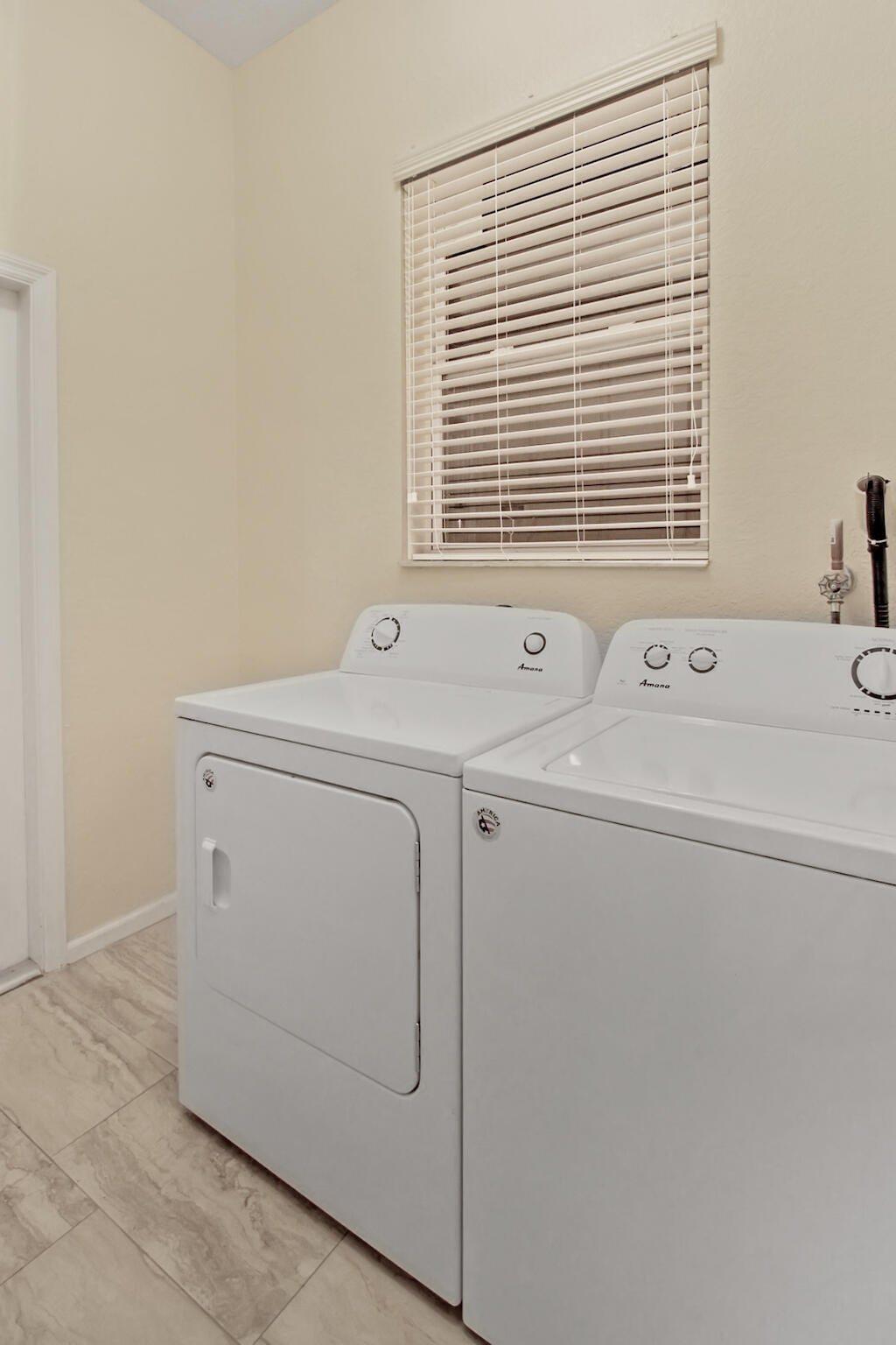 Residence photo 26