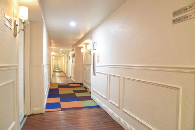 Residence photo 20