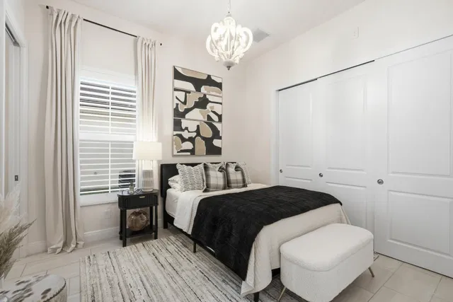  Residence photo 14
