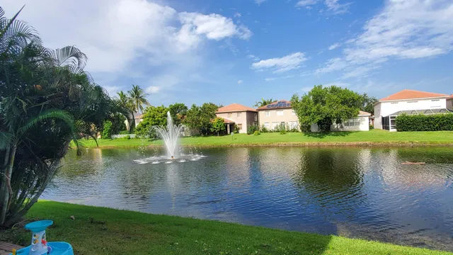 Residence photo 17
