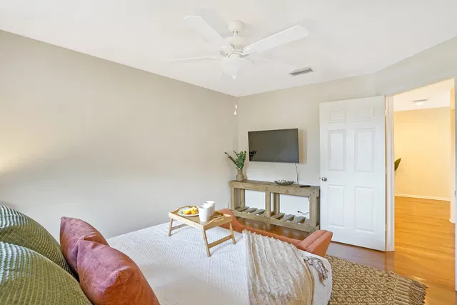 Residence photo 36
