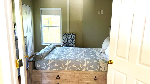 Residence photo 6