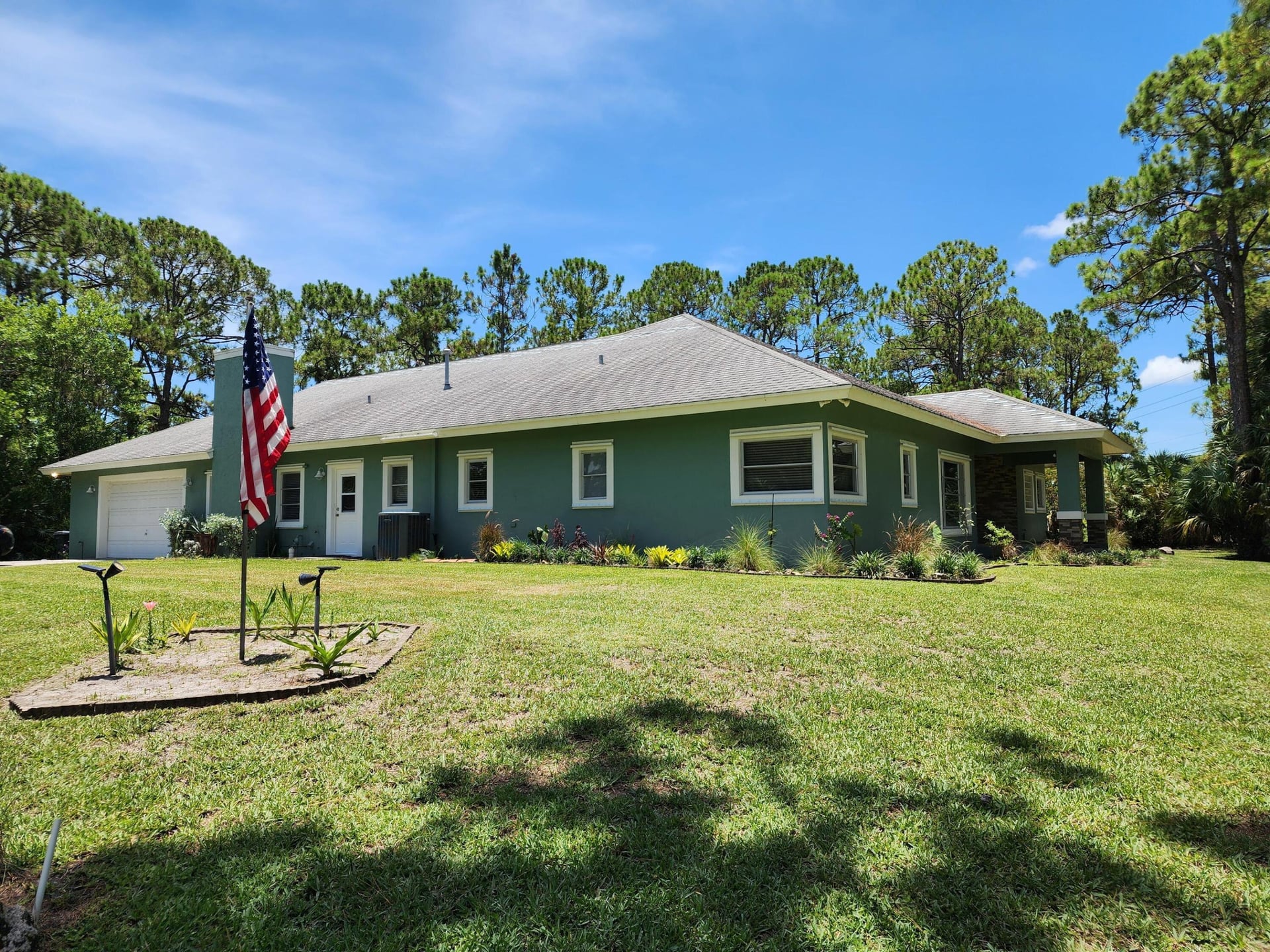 Residence photo 30