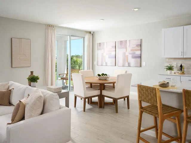 Residence photo 3