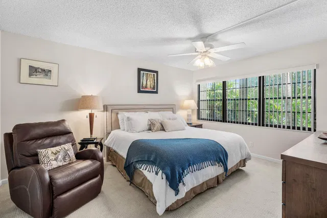 Residence photo 19