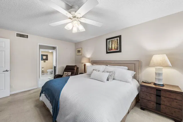 Residence photo 20