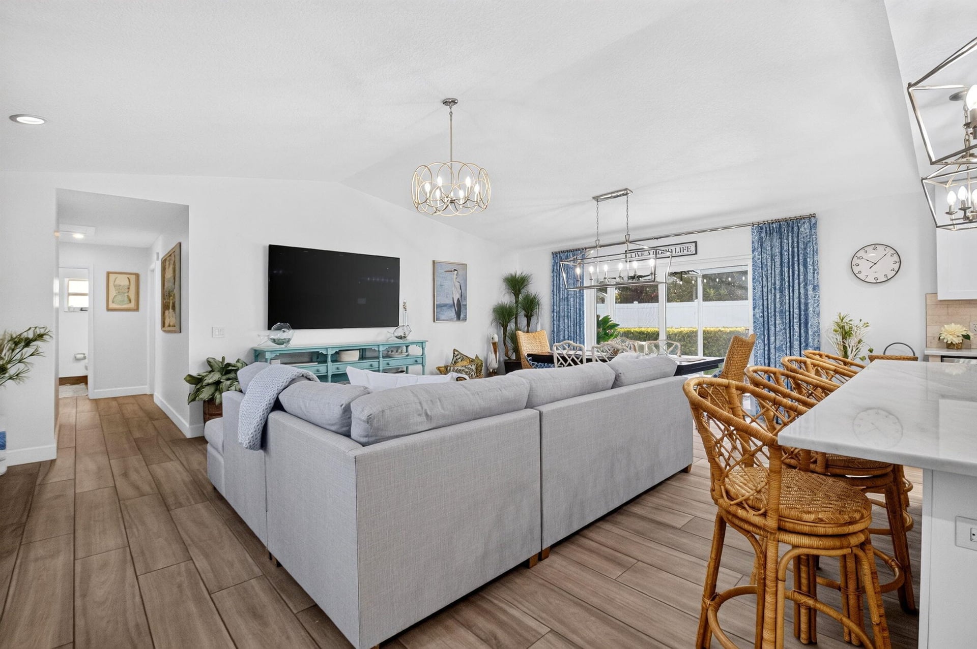  Residence photo 18