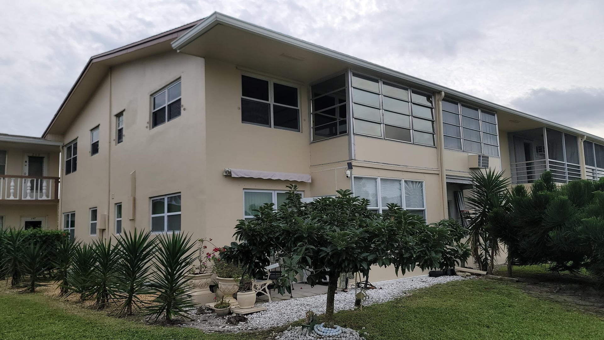 Residence photo 22