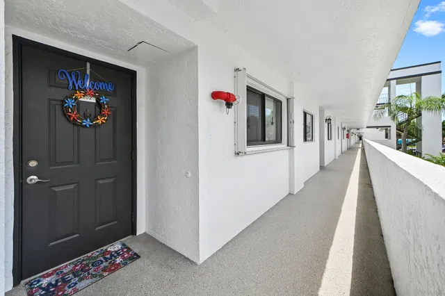 Unit 202 photo 2