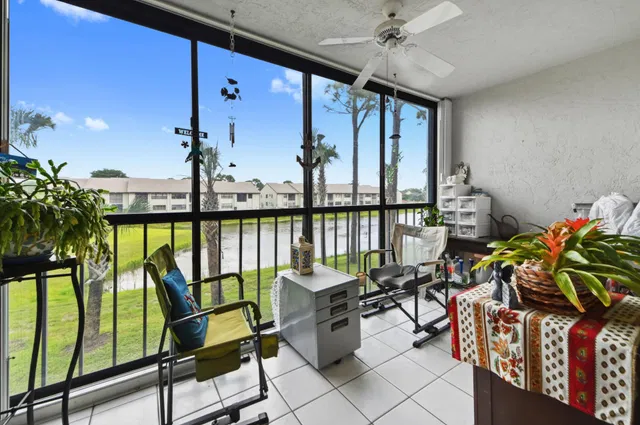 Unit 202 photo 22