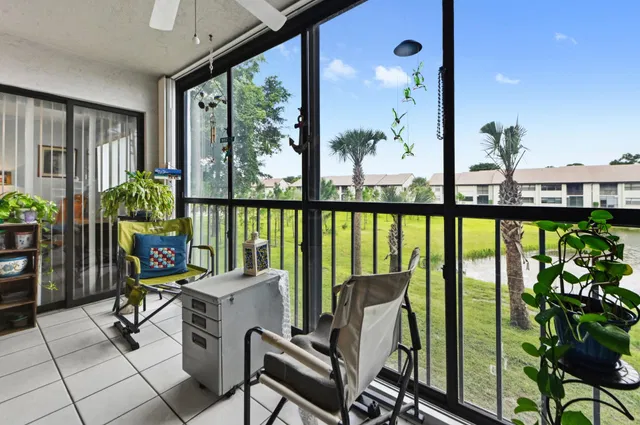 Unit 202 photo 23