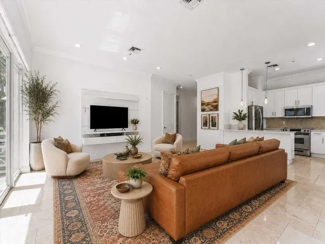 Downtown Delray Beach Unit 201 photo 2