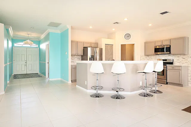  Residence photo 8