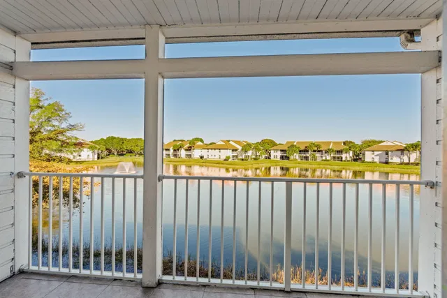 PGA National Palm Beach Gardens Residence photo 18