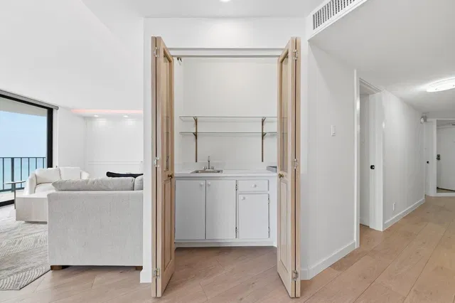 Harbour Point Singer Island Residence photo 9