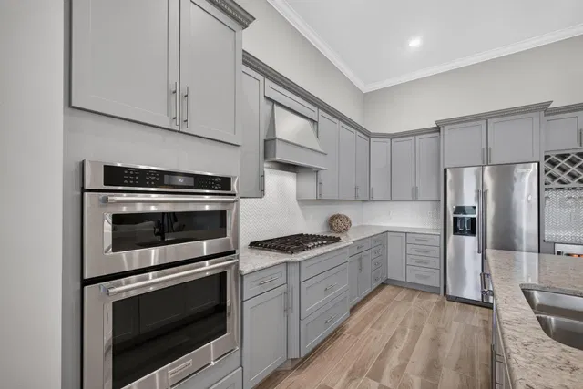 Residence photo 32