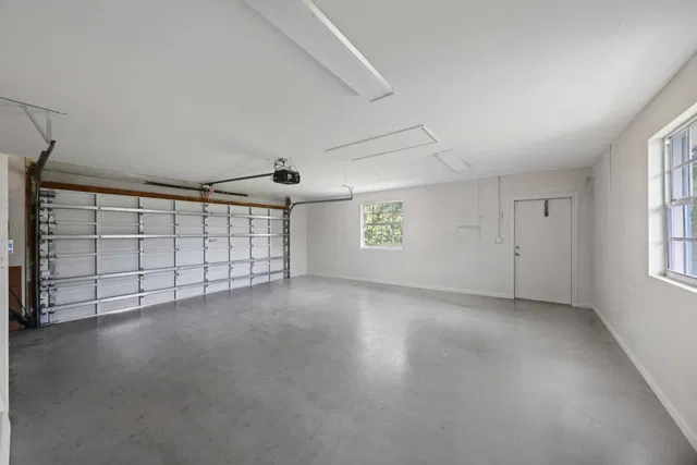 Residence photo 23